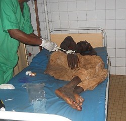 Paysan percuté par un véhicule en revenant des champs et laissé pour mort.